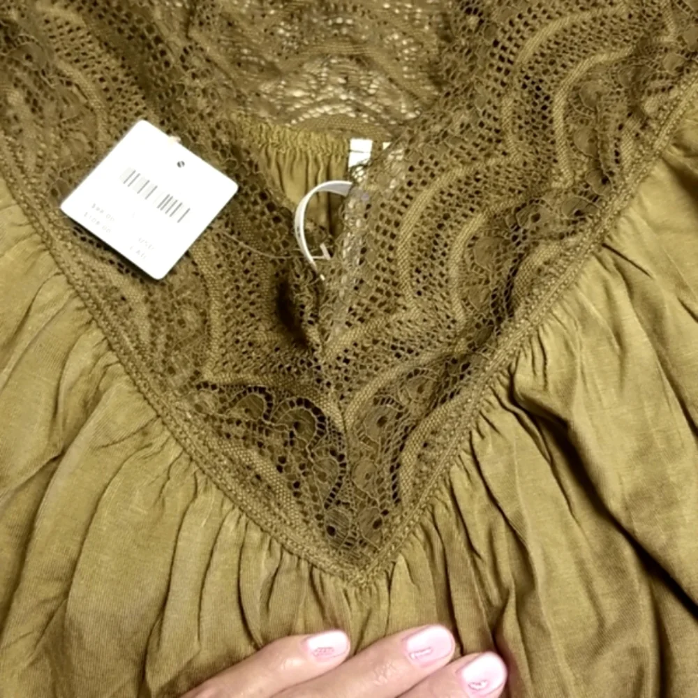 NWT Anthropologie Lacy Lounge Romper